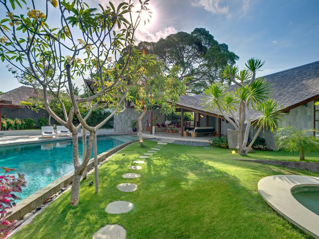 The Layar - Designer Villas And Spa, Chse Certified Seminyak Extérieur photo