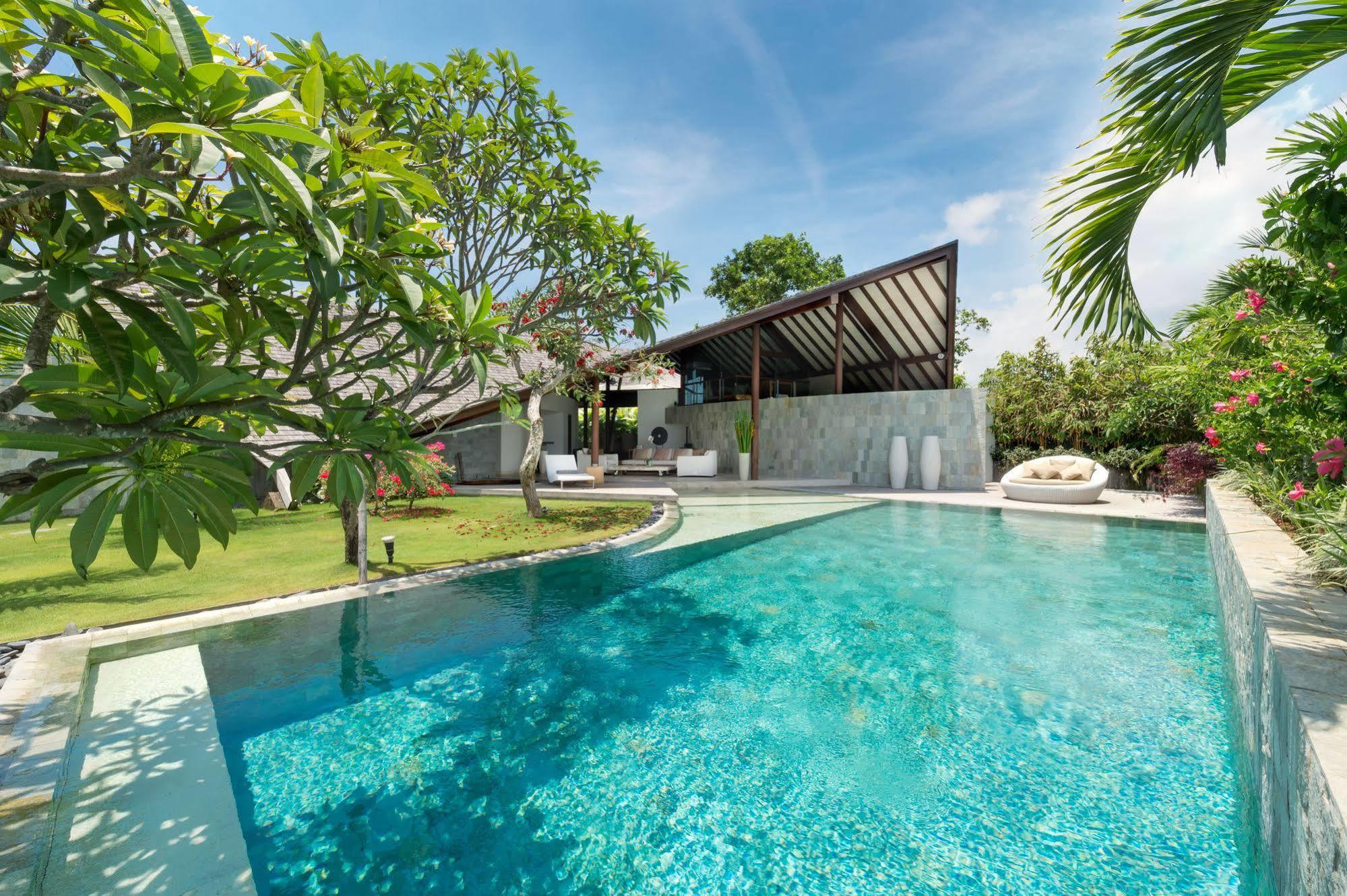 The Layar - Designer Villas And Spa, Chse Certified Seminyak Extérieur photo
